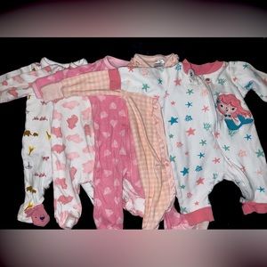 5 sleeper pjamas worn one time 0-3 months baby girl
